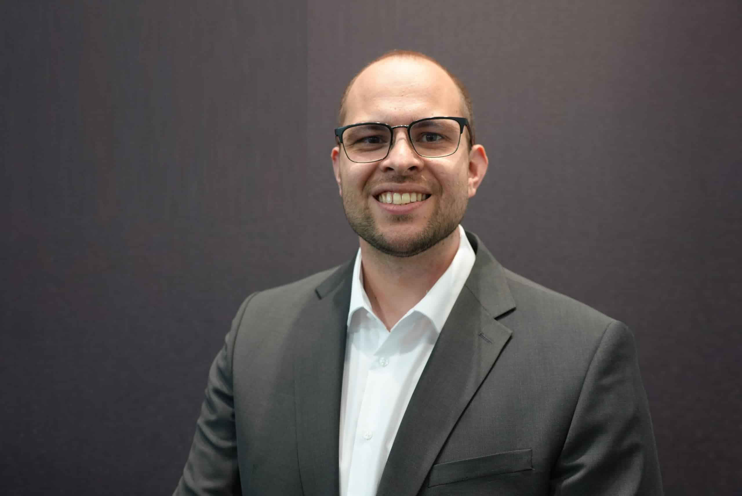 Simon Kuhn